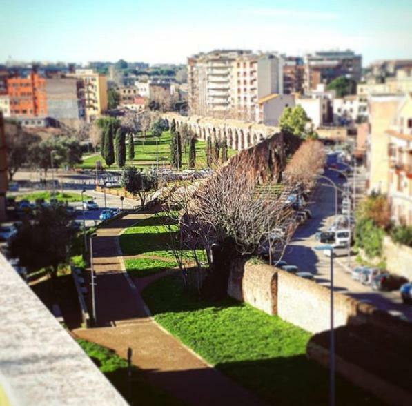 Alloggio Turistico All'Acquedotto Apartment Rome Exterior photo